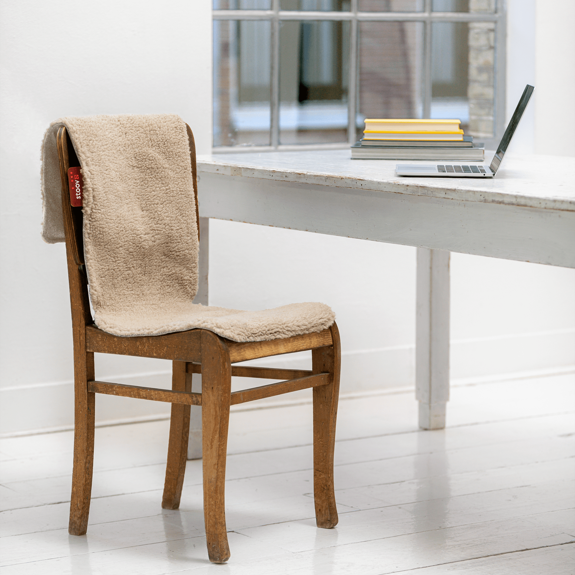 Secondary hover image