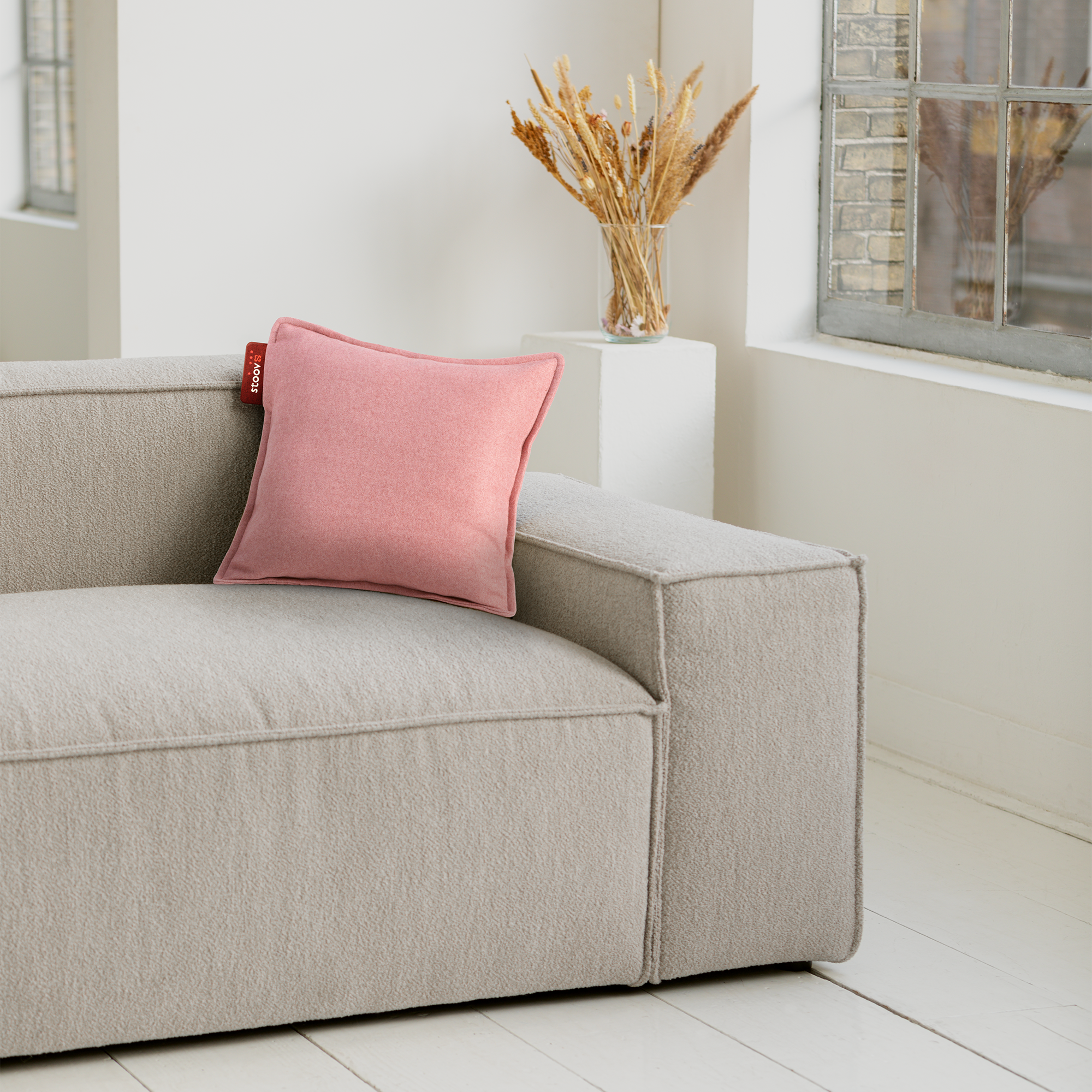 Secondary hover image #color_soft-pink