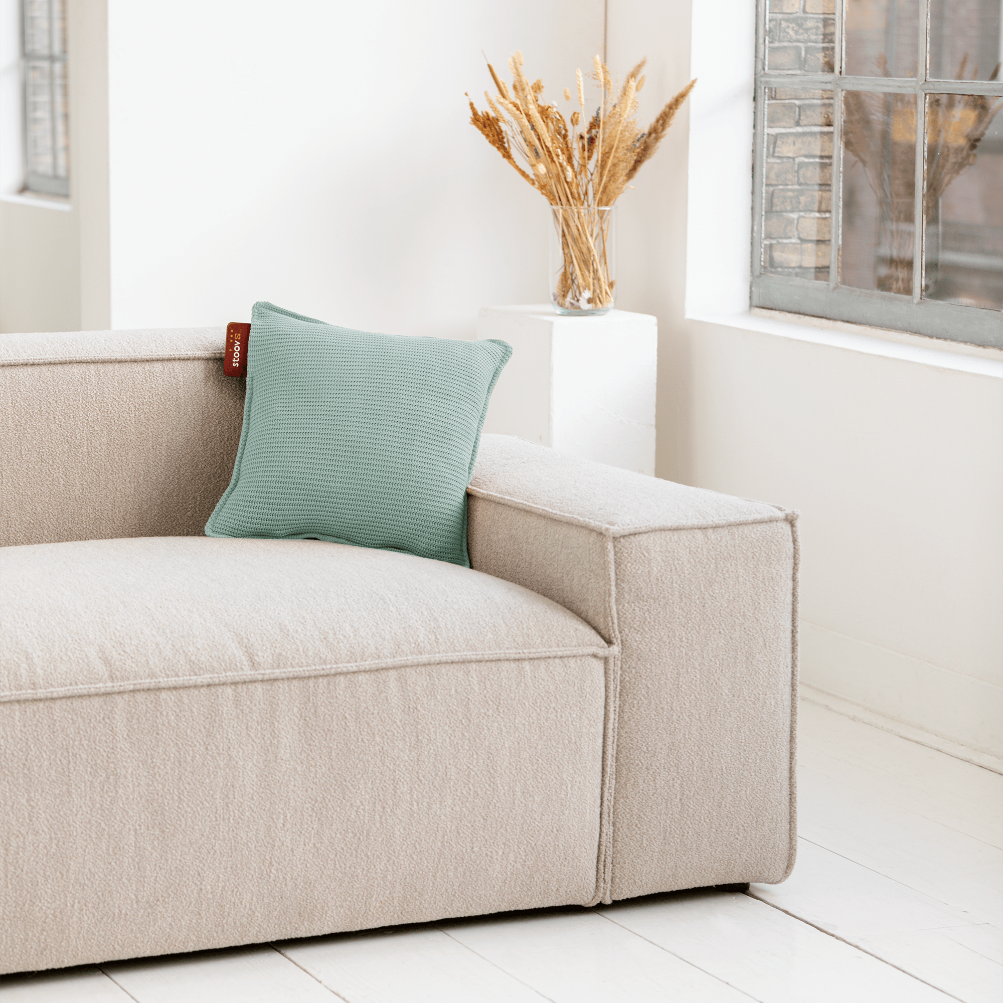 Secondary hover image