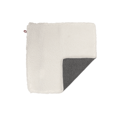 #color_off-white-grey